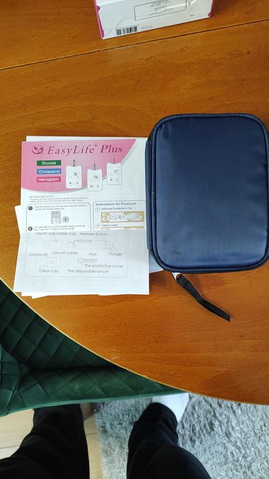 Уред за мерене на захар хемоглобин и холестерол