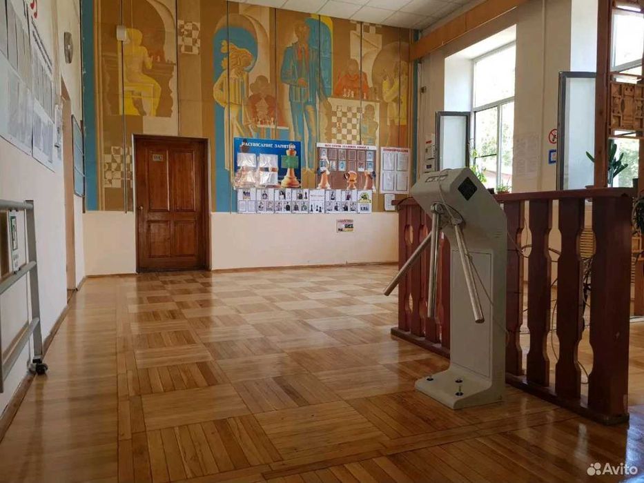 Шлифовка паркета и покрытие лаком под ключ| Shlifovka pol parket