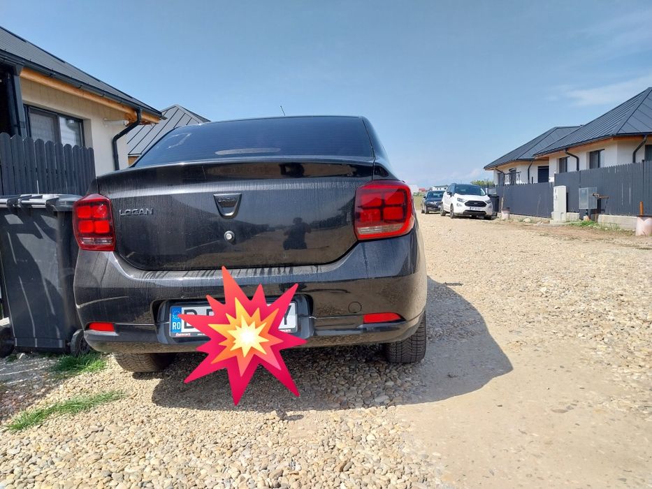 Vând Dacia Logan