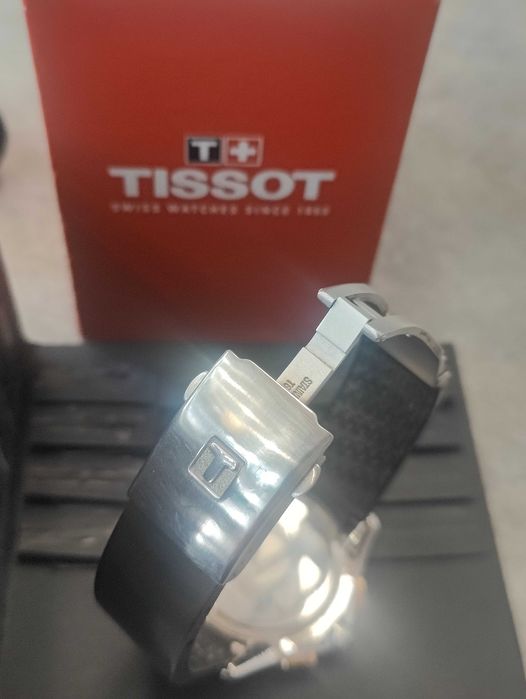 Часовник Tissot TO24417a