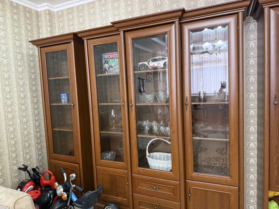 Продам стенку самовывоз