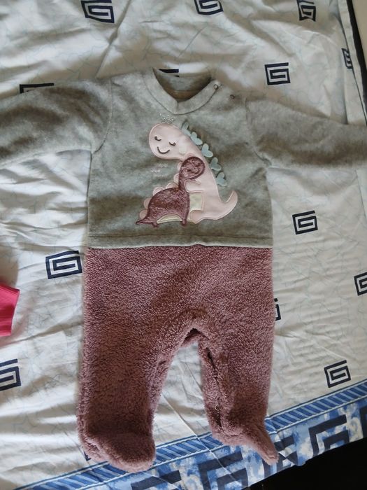 Продаю детский ромперы на девочку