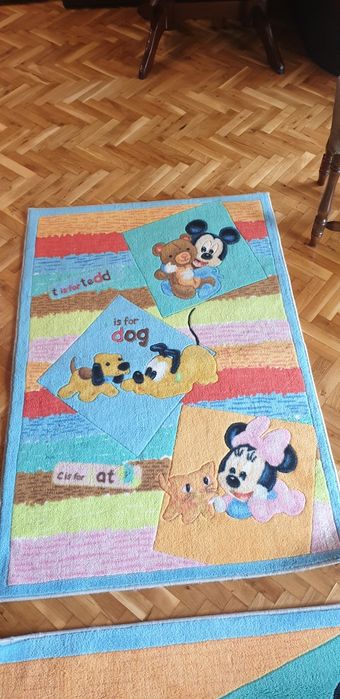 Килимчета за детска стая на Disney
