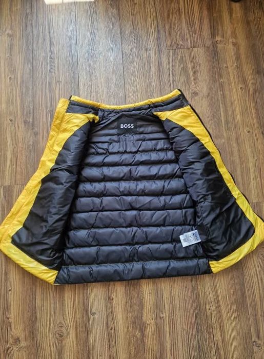 Страхотна мъжка грейка елек HB размер S M L