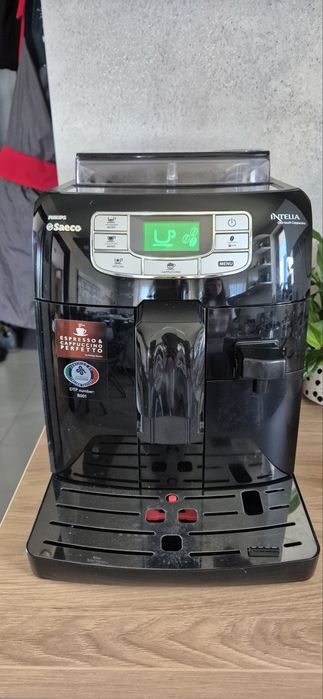 Кафемашина робот Philips Saeco Intelia