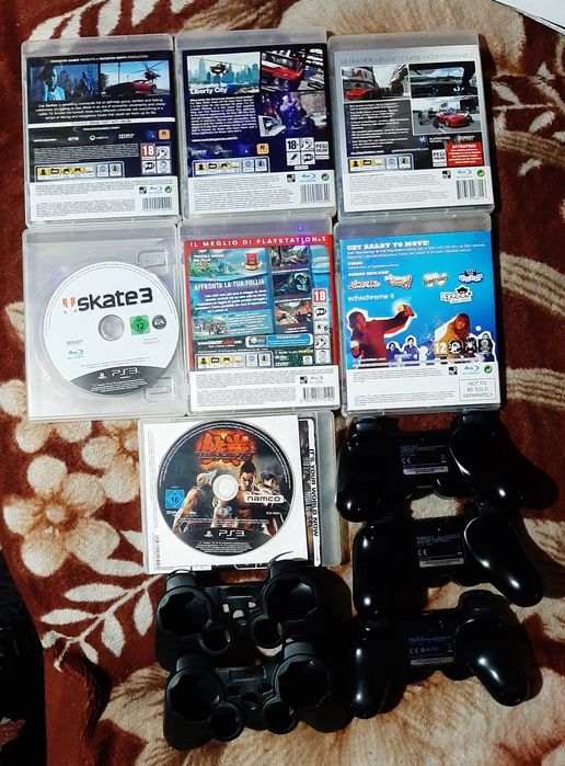 Vând manetă originală sony în stare bună ps3 PlayStation 3