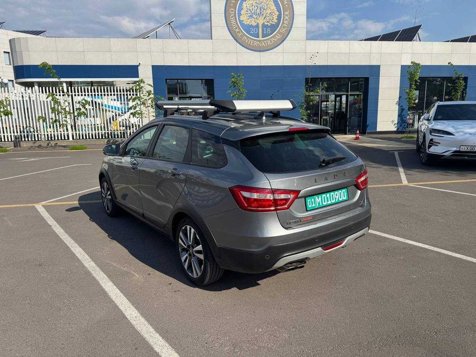 Lada Vesta Cross 1.8L 2019г
