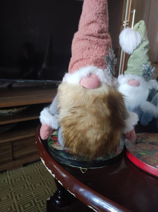 Новогодние скандинавские гномы и дед Морозы,рост от 20 до 40 см,