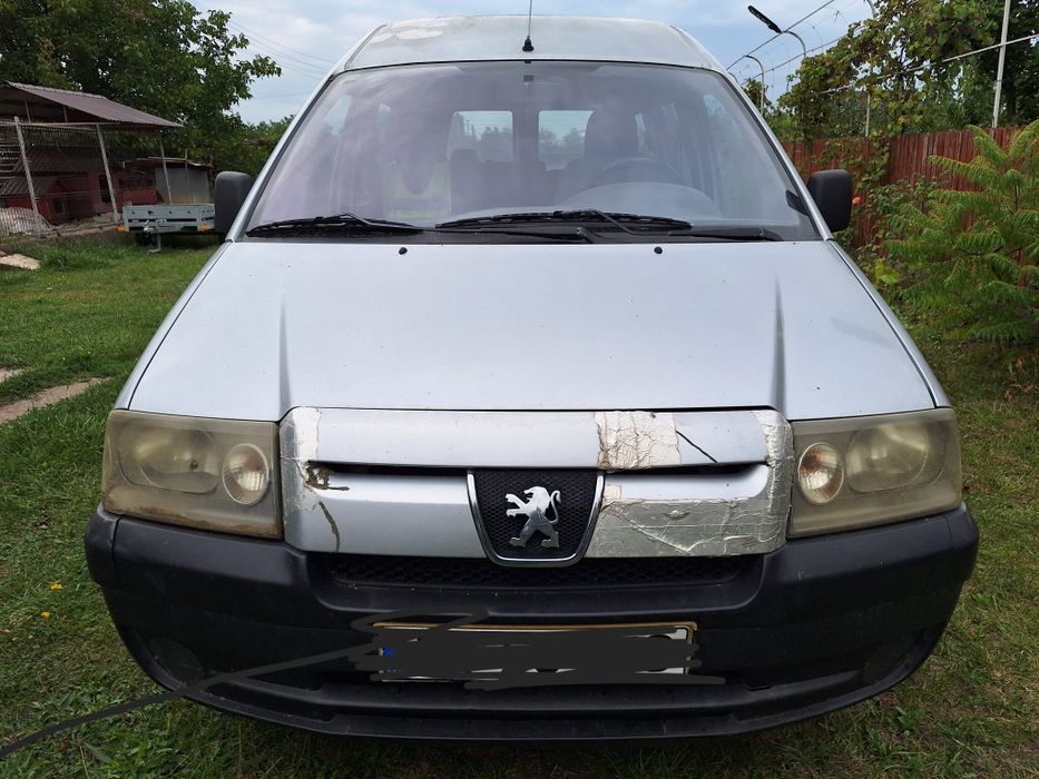 Peugeot Expert furgoneta 5+1 an 2005