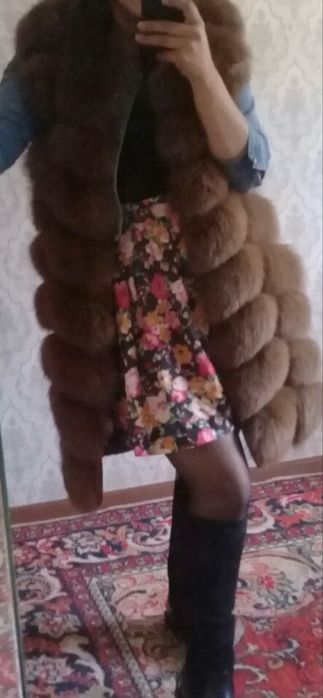 пицец безрукавка