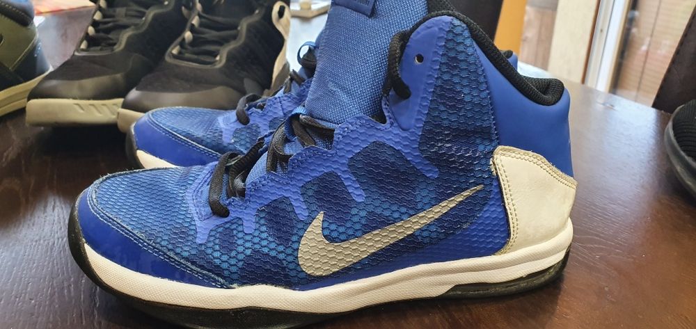 Оригинални маратонки