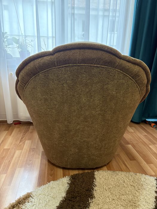 Canapea extensibila si 2 fotolii
