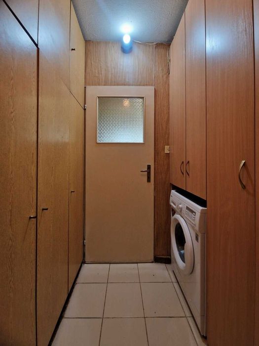 Продава се Четиристаен апартамент в Русе, Централен южен район - 99 кв.м за 1344 €/кв.м - Снимка #12