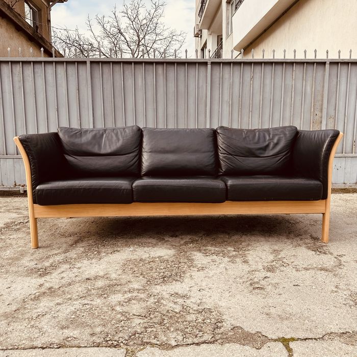 Датски 3-местен диван – естествена кожа, масив, скандинавски стил