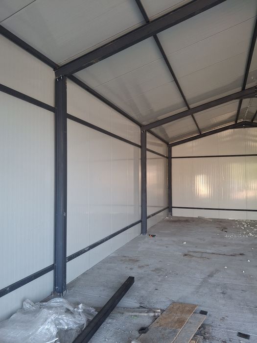 Vând structura metalica 8x15x4 6000€ cu montaj