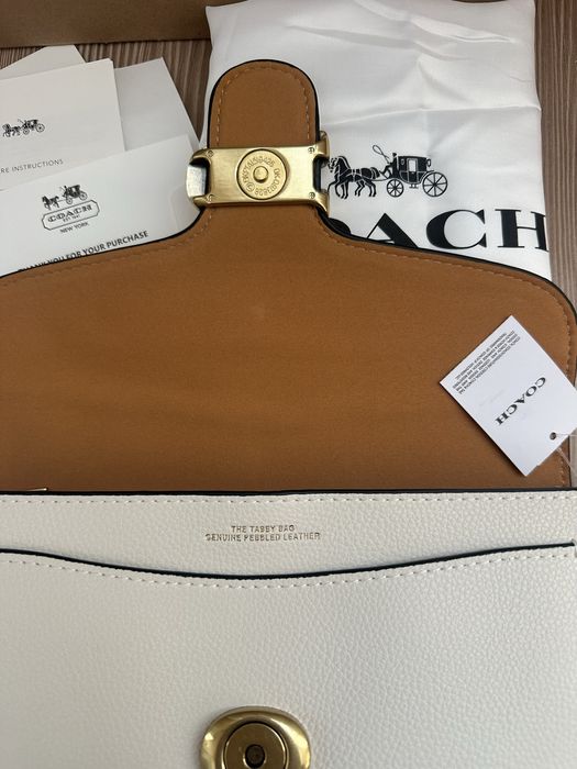 Чисто нова чанта COACH Tabby 26 CH857 в бежов цвят