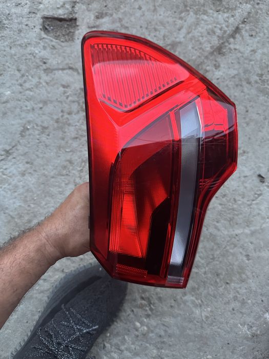 Stop dreapta audi q3.cod:83a945070.