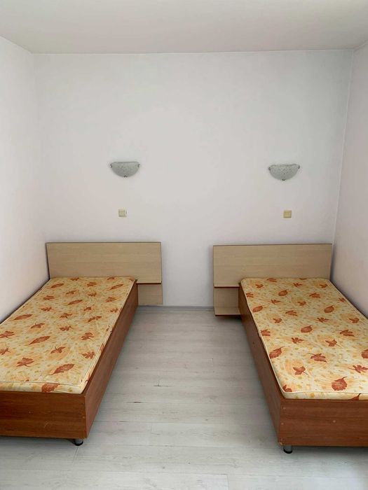 Дава се под наем Двустаен апартамент в Бургас, Братя Миладинови - 45 кв.м за 178.5 € - Снимка #1