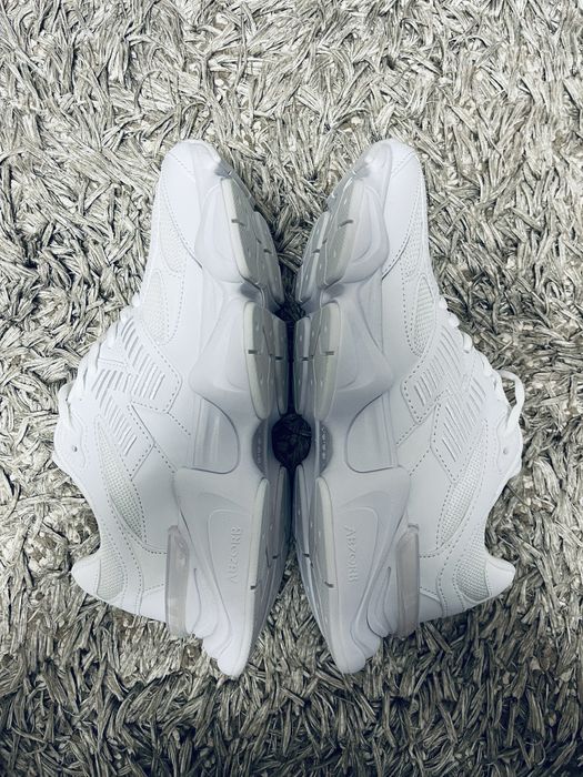 Adidasi New Balance 9060 Albi