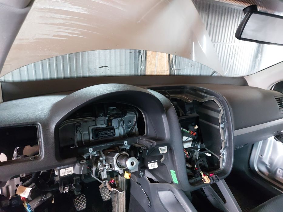 Plansa bord Volkswagen Golf 5 / Jetta Europa - Volan stanga