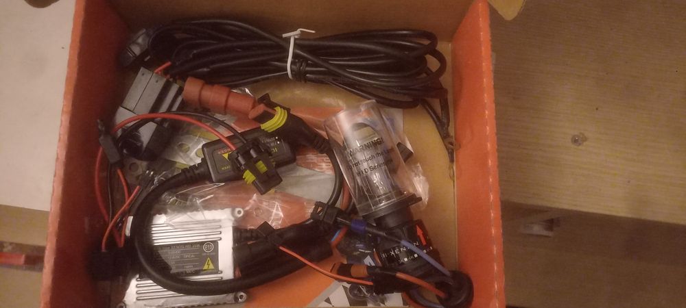 Ксенон H.I.D. Xenon H7 – 90230

300% светлина спрямо обикновената круш