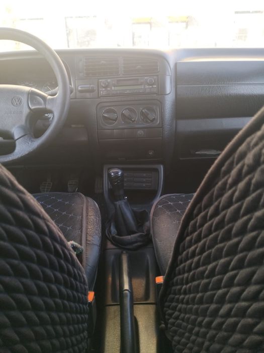 Срочно продам Volkswagen Golf 3