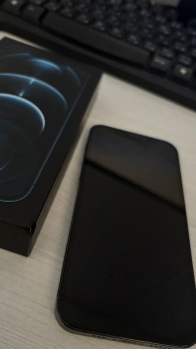 Айфон 12 про б/у