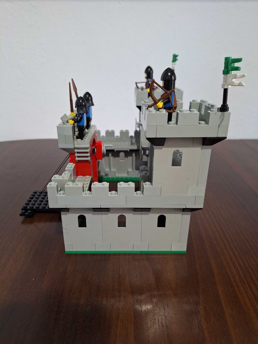 Lego 6073: Knight's Castle