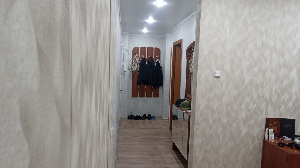 Продам квартиру двухкомнатную