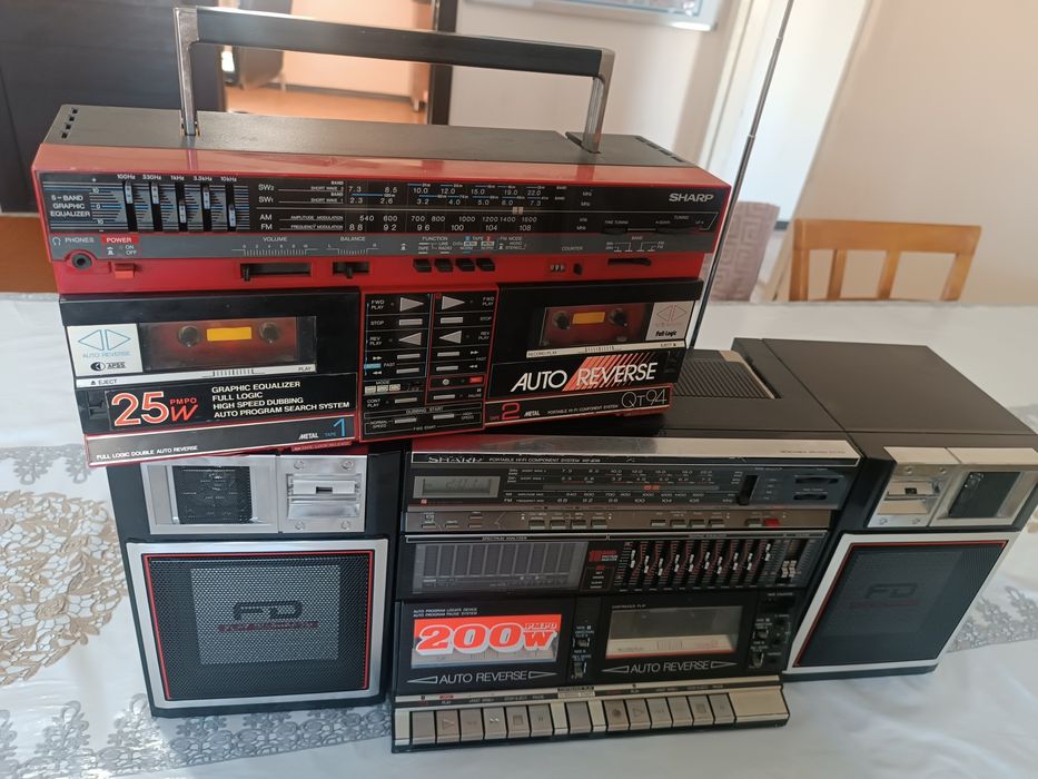 Магнитола в хорошем состоянии