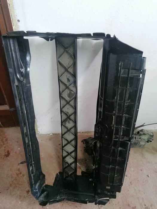 Deflector aer radiator land rover discovery 4, range rover sport 2013 ah22019a01ac