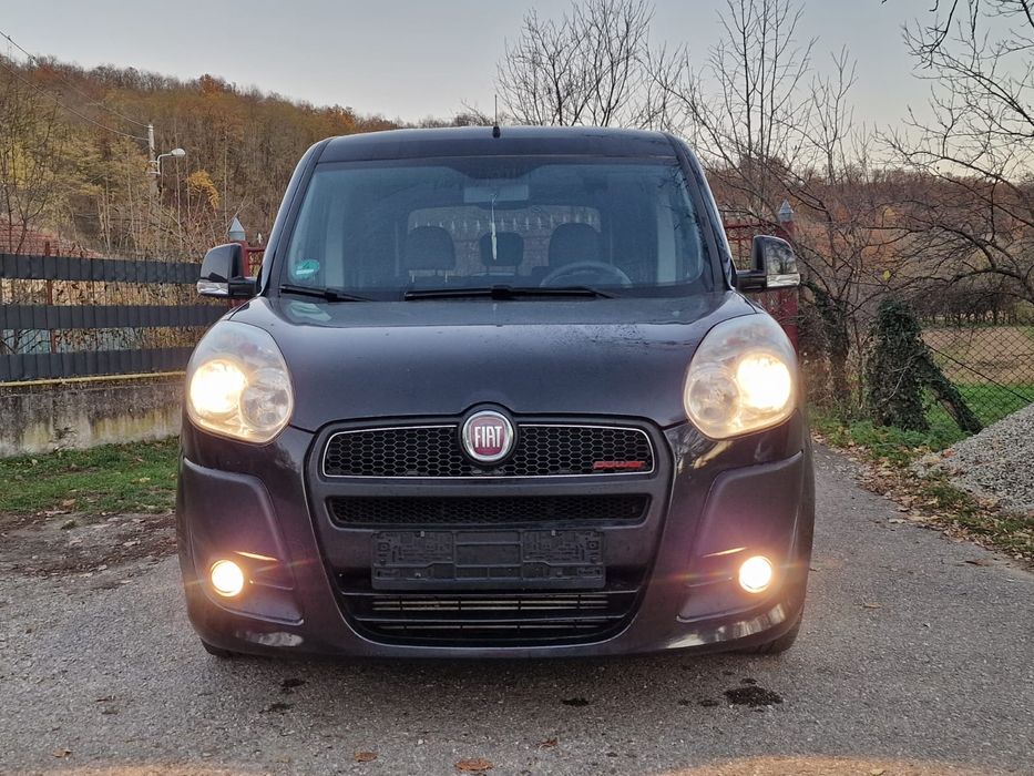 Vând Fiat Doblo 2.0 Motorină Euro 5 135CP