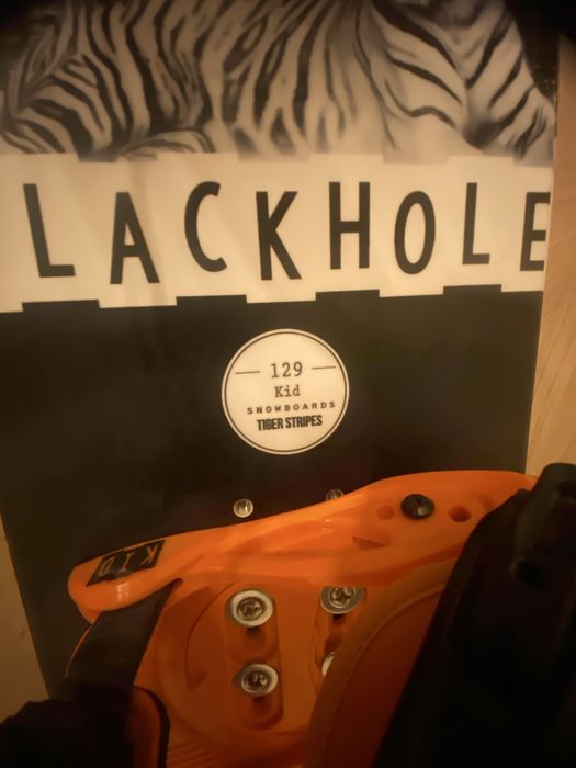 Placa snowboard blackhole kids 129cm tiger stripes/ schimb iphone
