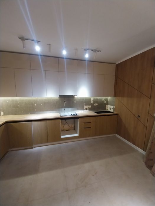 Установка подсветки для мебели