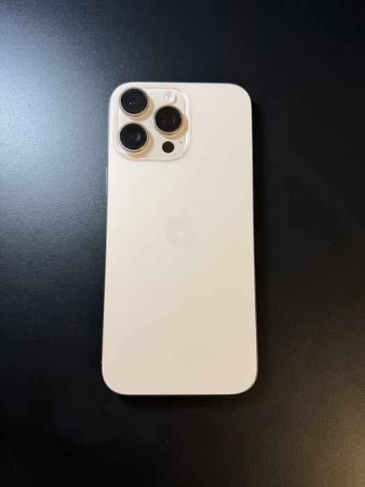 iPhone 16 PRO MAX 256gb + folie Magic John + husa Mobilfox