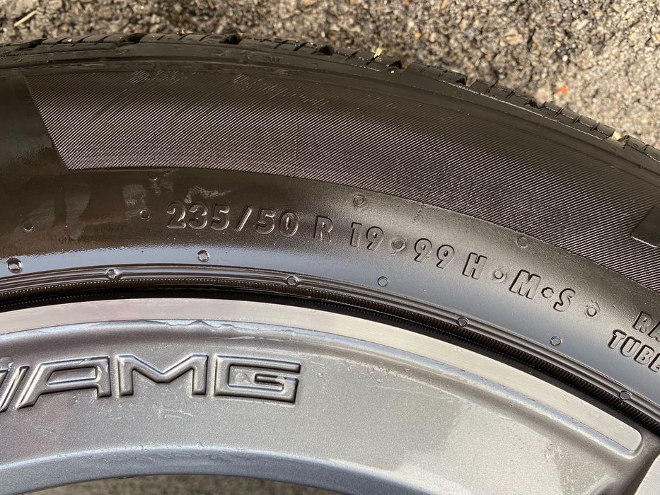 Всезонни гуми с джанти AMG за Mercedes GLB X247 235/50/19