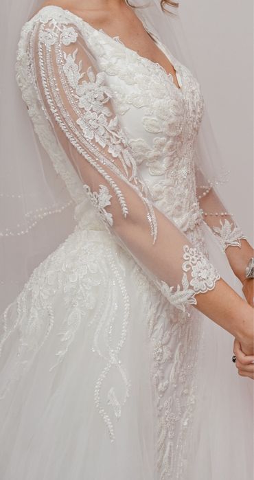 Vand rochie de mireasa
