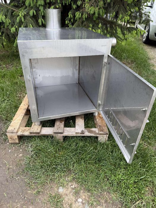 Sobă pentru ciubăr exterior/interior