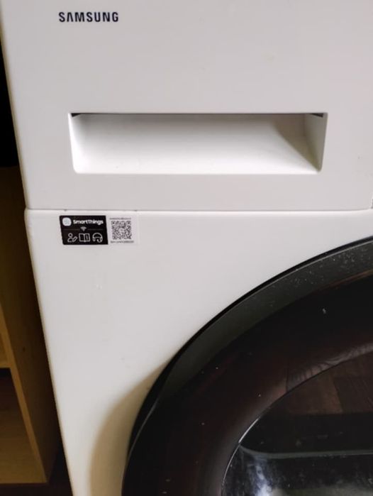 Продавам сушилня Samsung