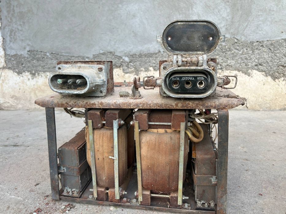 Soviet sssr LaTR avtotransformator
