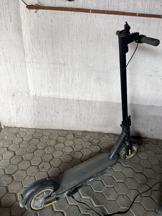 ЭлектроСамокат NineBot G30P