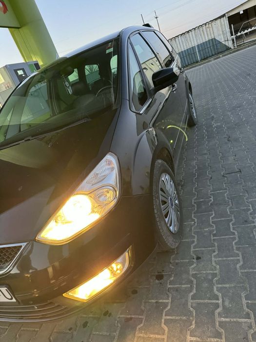 Vând Ford Galaxy s-max 2007,1.8d, 7 locuri (distribuție schimbata)