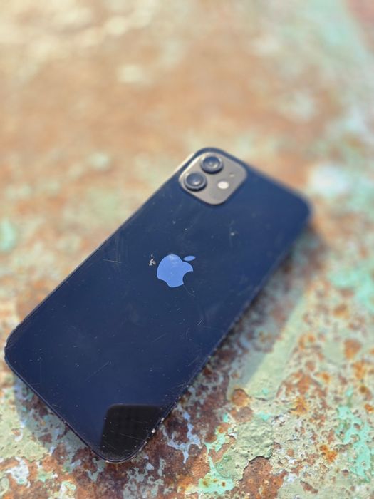iPhone 12  64гб 74% без коробки