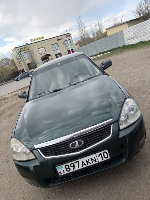 Продам машину Priora