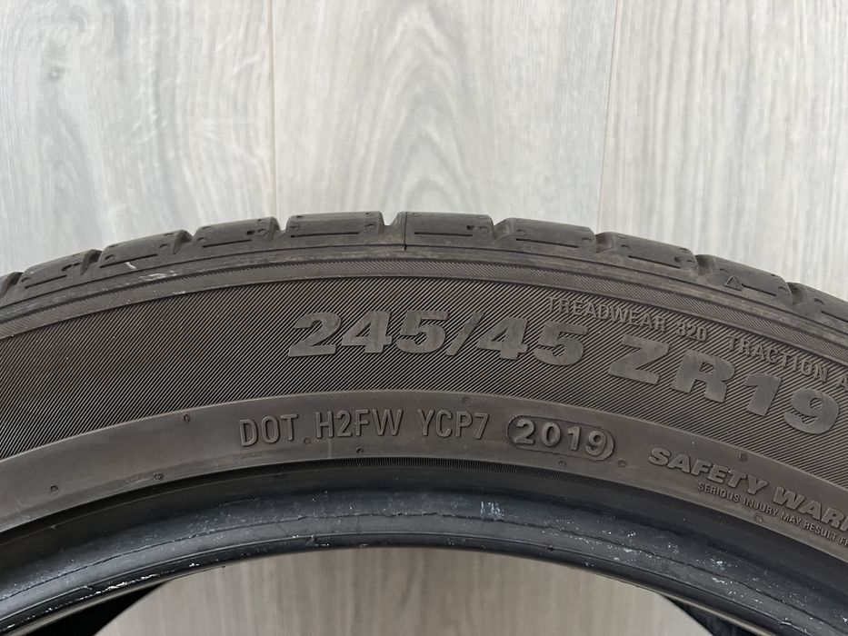Летни гуми 245/45/19 Kumho