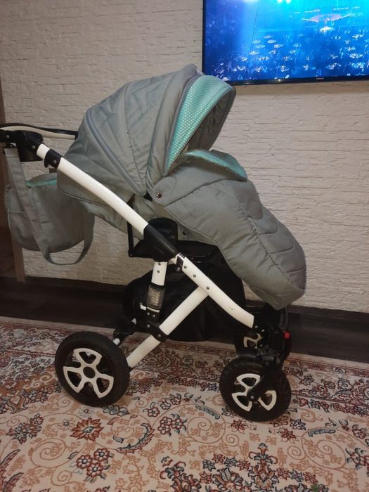 Детская коляска