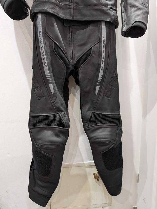 Combinezon Costum moto piele 2PC FLM , marime 50