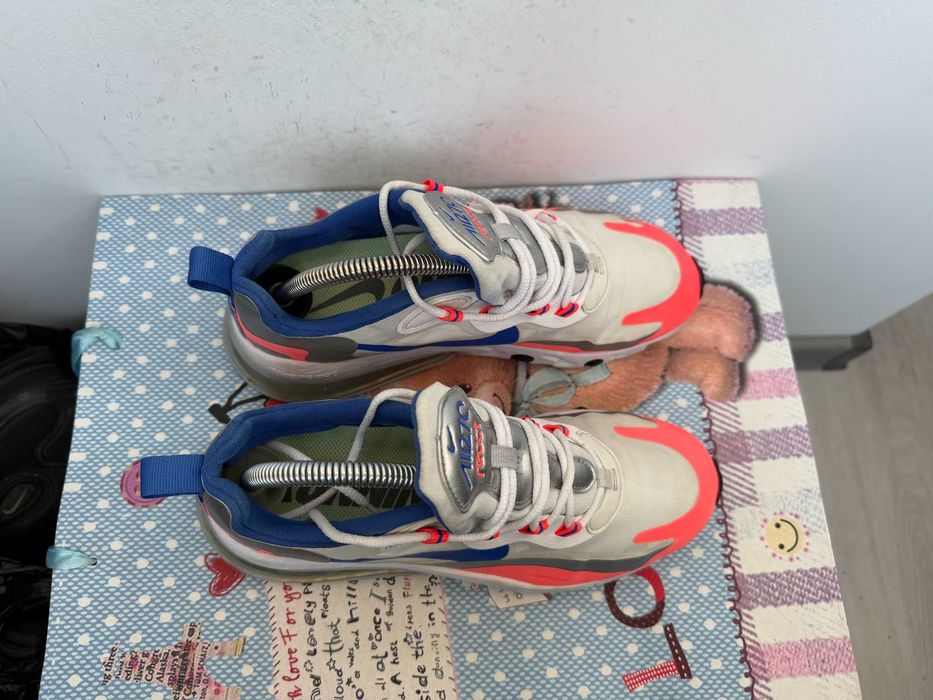 Nike Air Max 270 React''оригинални маратонки 39 номер