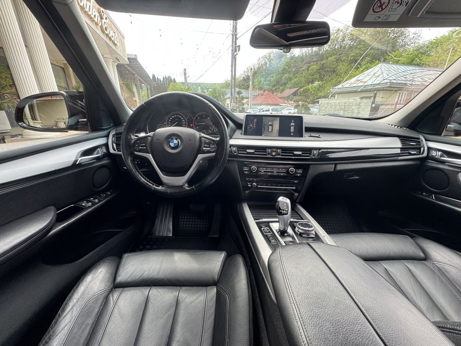 BMW x5 3.0D / Xdrive / euro6 / panoramic /Rate/Buy-back