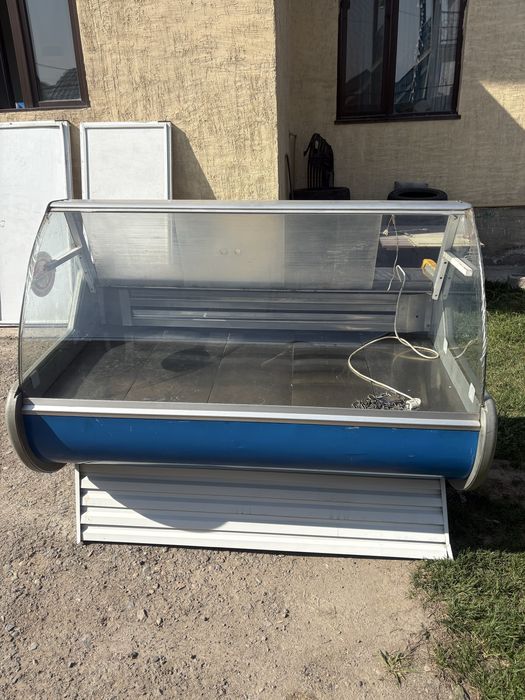 Морозильник бу хороший работает